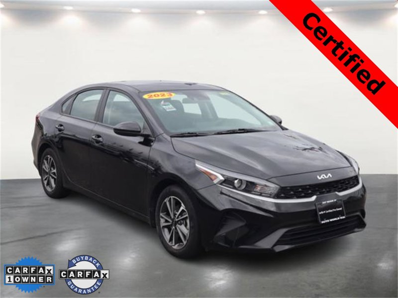 Certified 2023 Kia Forte LXS image 1