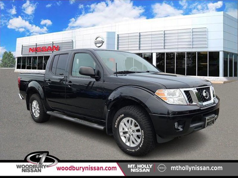 Certified 2019 Nissan Frontier SV image 1
