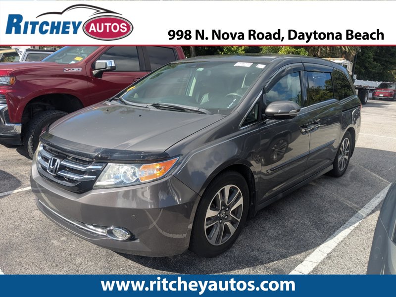 Used 2014 Honda Odyssey Touring image 1