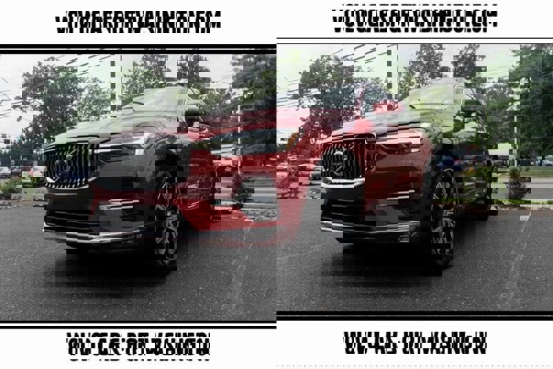 Certified 2023 Volvo XC60 B5 Plus w/ Climate Package image 1