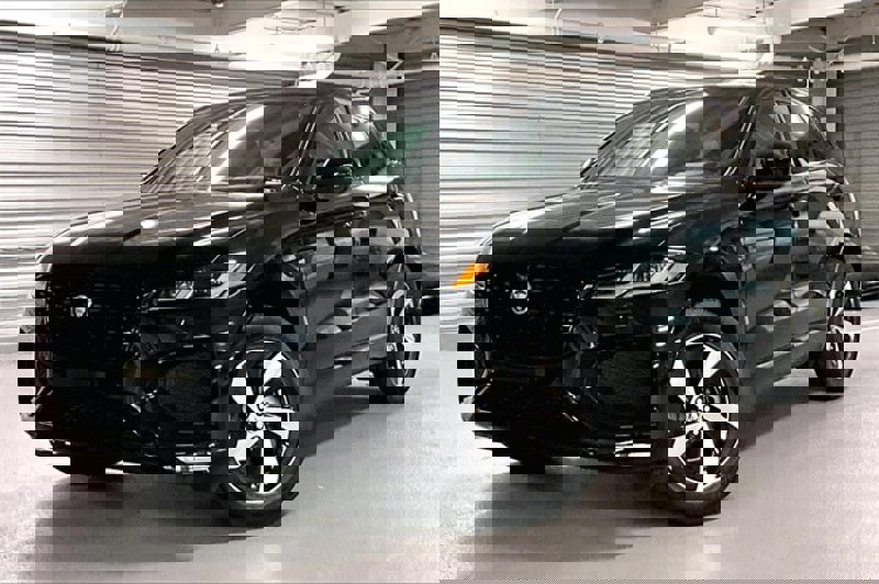 New 2026 Jaguar F-PACE R-Dynamic S image 1
