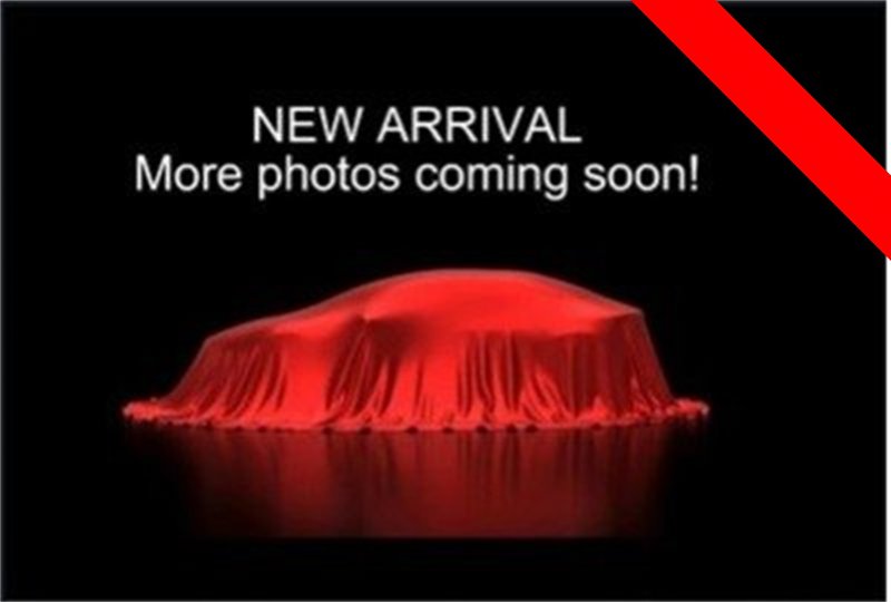 Used 2018 Chrysler Pacifica Limited w/ Tire & Wheel Group image 1