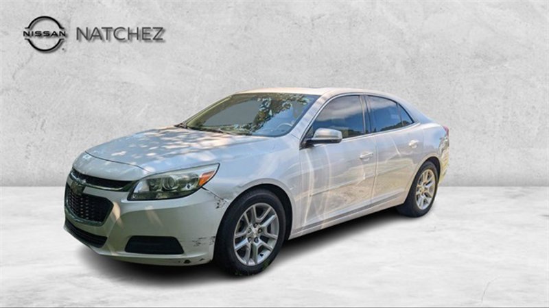 Used 2015 Chevrolet Malibu LT image 1