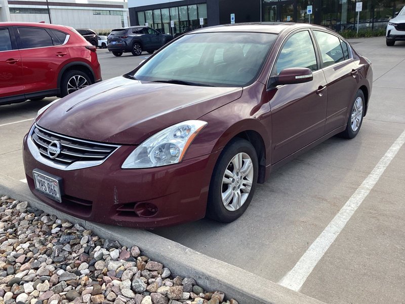 Used 2011 Nissan Altima 2.5 SL w/ 2.5SL Pkg image 1