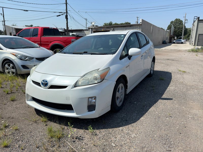 Used 2010 Toyota Prius Five image 1