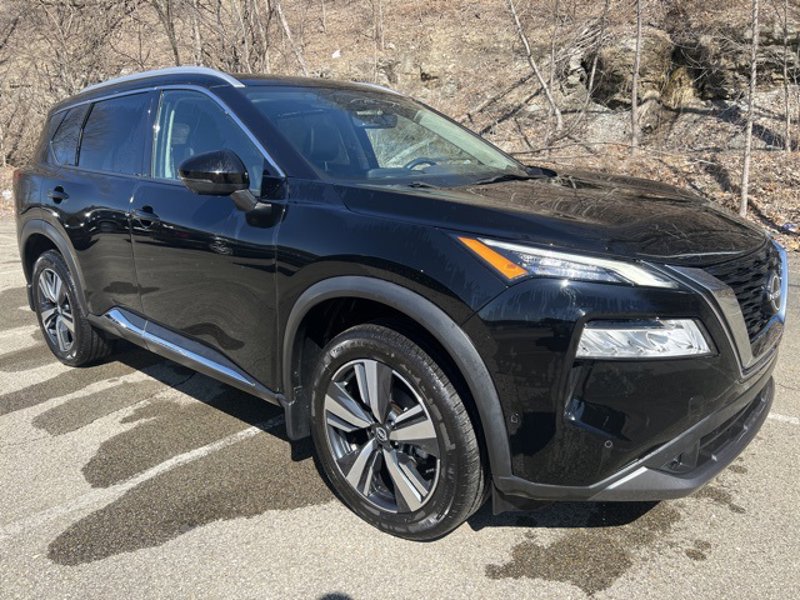 Certified 2022 Nissan Rogue SL w/ SL Premium Package image 1