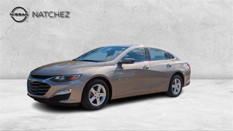 Used 2023 Chevrolet Malibu LT image 1