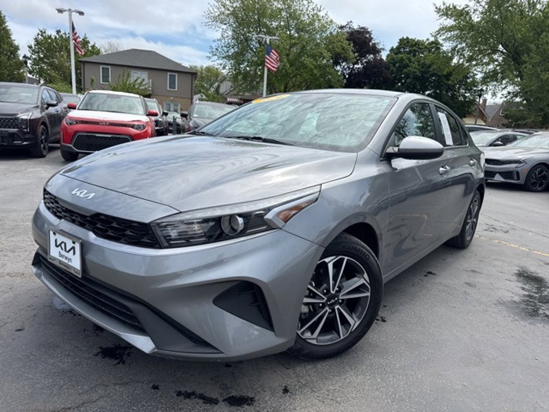 Certified 2024 Kia Forte LXS image 1
