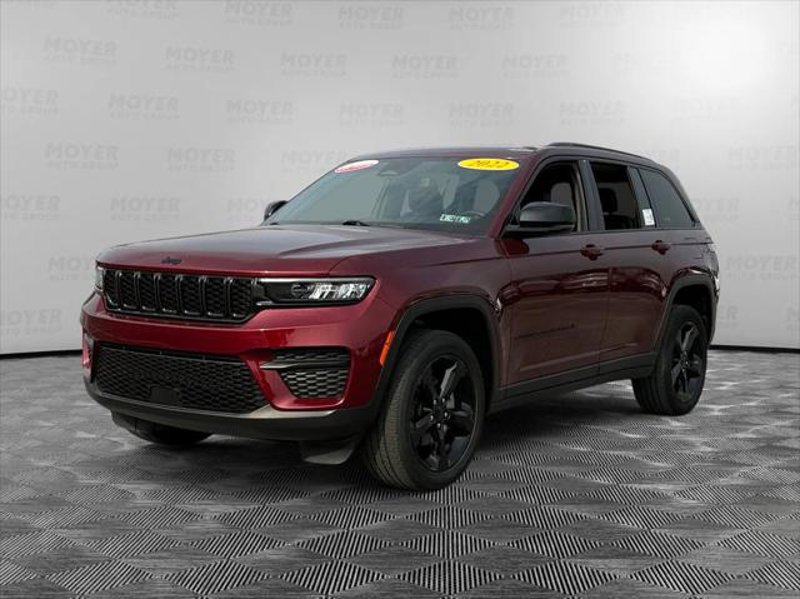 Certified 2022 Jeep Grand Cherokee Altitude image 1