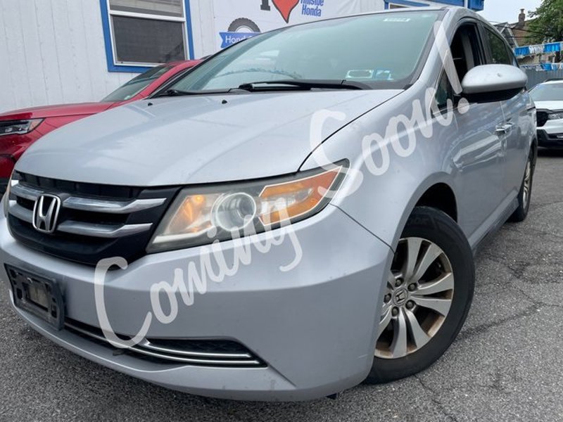 Used 2014 Honda Odyssey EX image 1