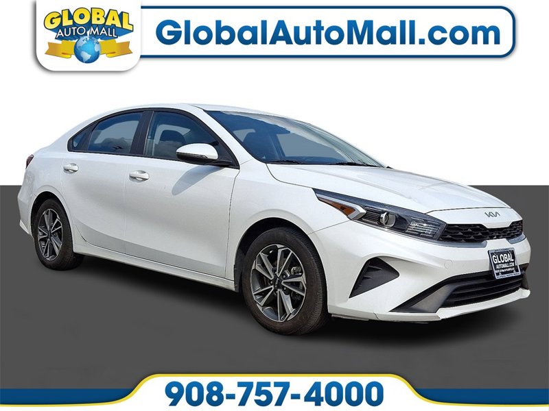 Used 2023 Kia Forte LXS w/ LXS Technology Package image 1