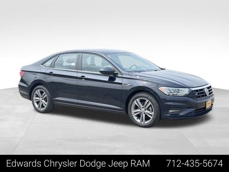 Used 2020 Volkswagen Jetta R-Line image 1