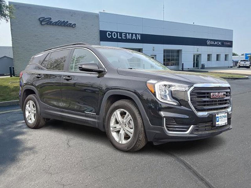 Certified 2022 GMC Terrain SLE w/ Driver Convenience Package image 1
