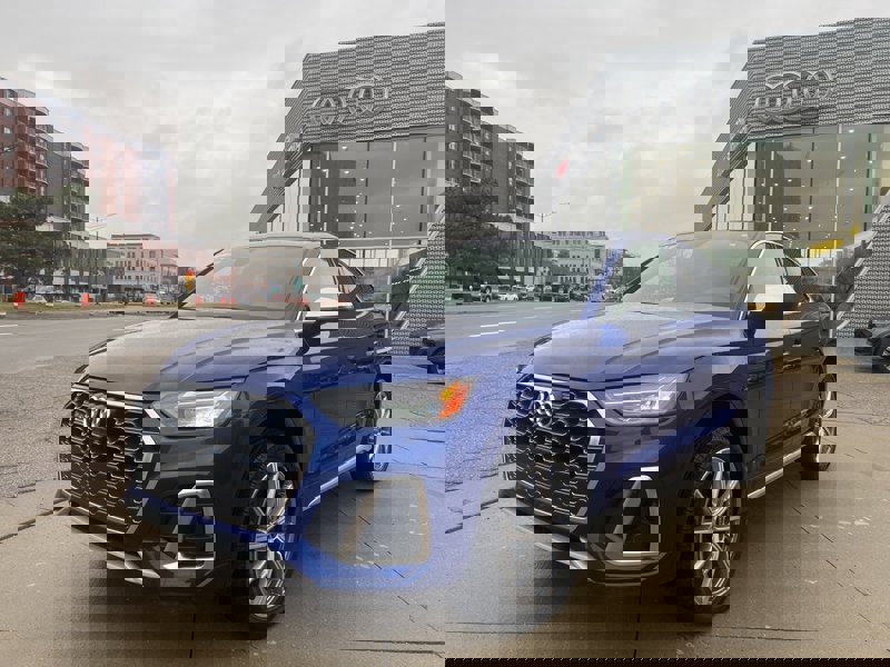 Certified 2024 Audi SQ5 Premium Plus w/ Premium Plus Package image 1