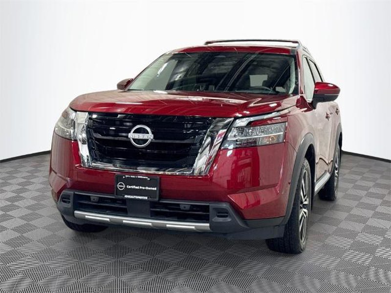 Certified 2024 Nissan Pathfinder Platinum w/ Cargo Package image 1