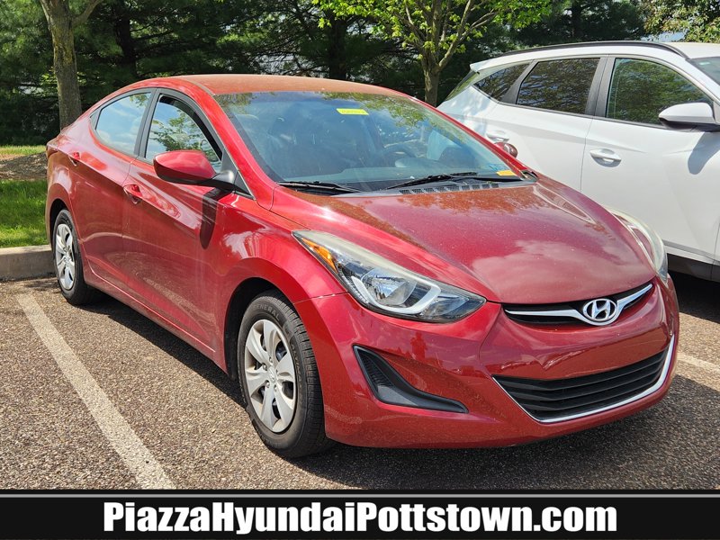 Used 2016 Hyundai Elantra SE image 1