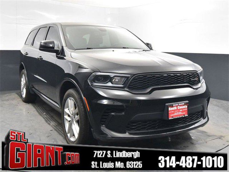 Certified 2023 Dodge Durango GT image 1