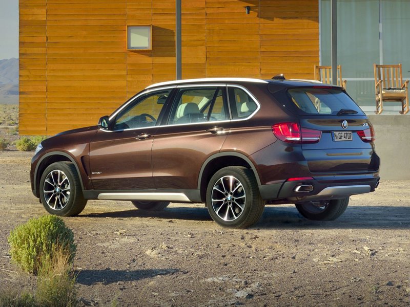 Used 2018 BMW X5 xDrive35i w/ Premium Package image 1