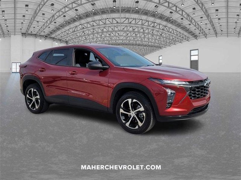 Certified 2024 Chevrolet Trax RS image 1