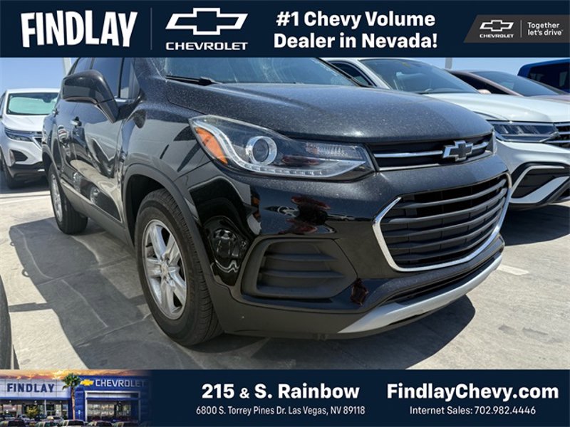 Used 2020 Chevrolet Trax LT w/ LT Convenience Package image 1