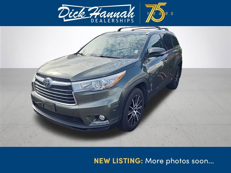 Used 2016 Toyota Highlander Limited image 1