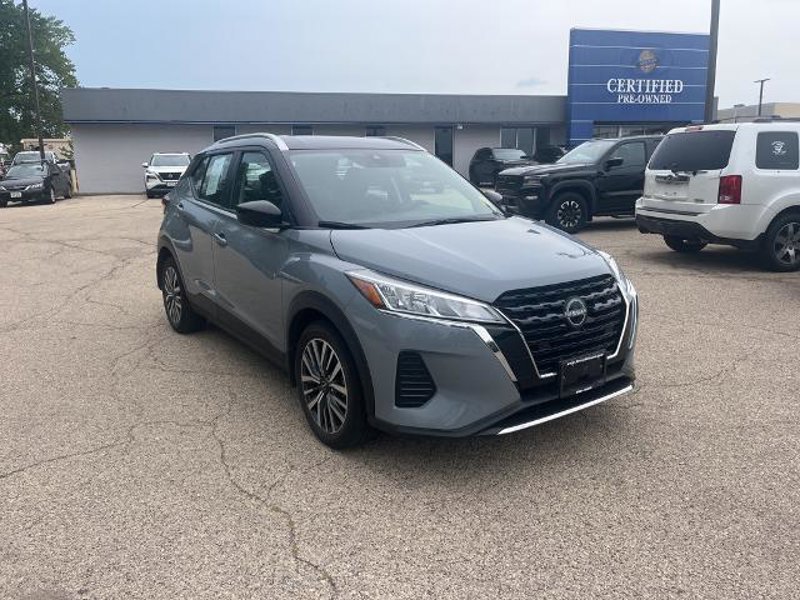 Certified 2023 Nissan Kicks SV image 1
