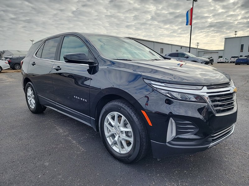 Certified 2023 Chevrolet Equinox LT image 1