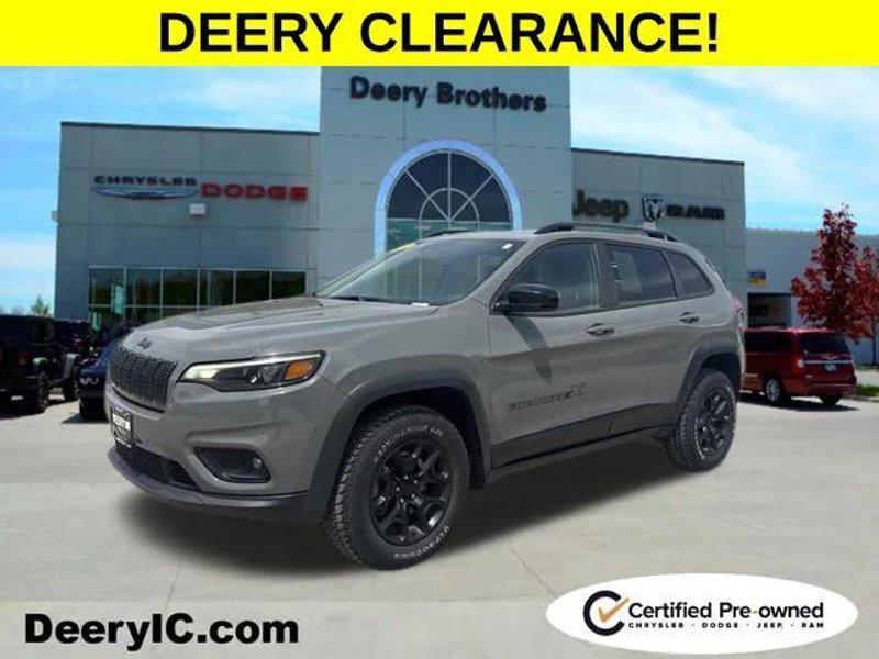 Certified 2022 Jeep Cherokee Latitude w/ Trailer Tow Group image 1