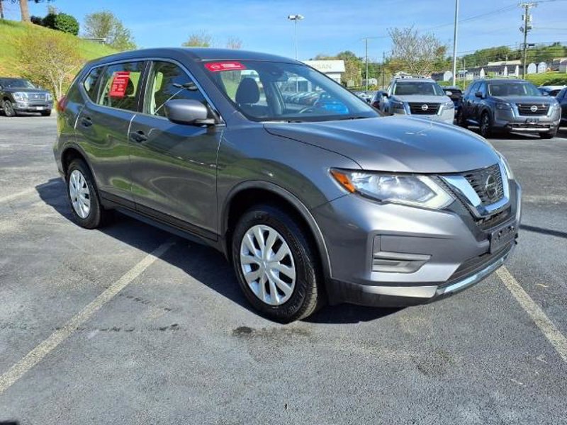 Certified 2020 Nissan Rogue S image 1