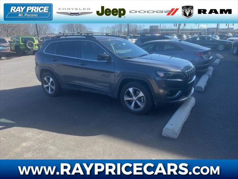 Certified 2022 Jeep Cherokee Limited image 1