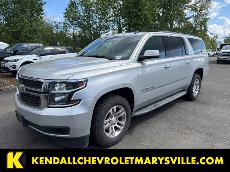 Used 2015 Chevrolet Suburban LT image 1