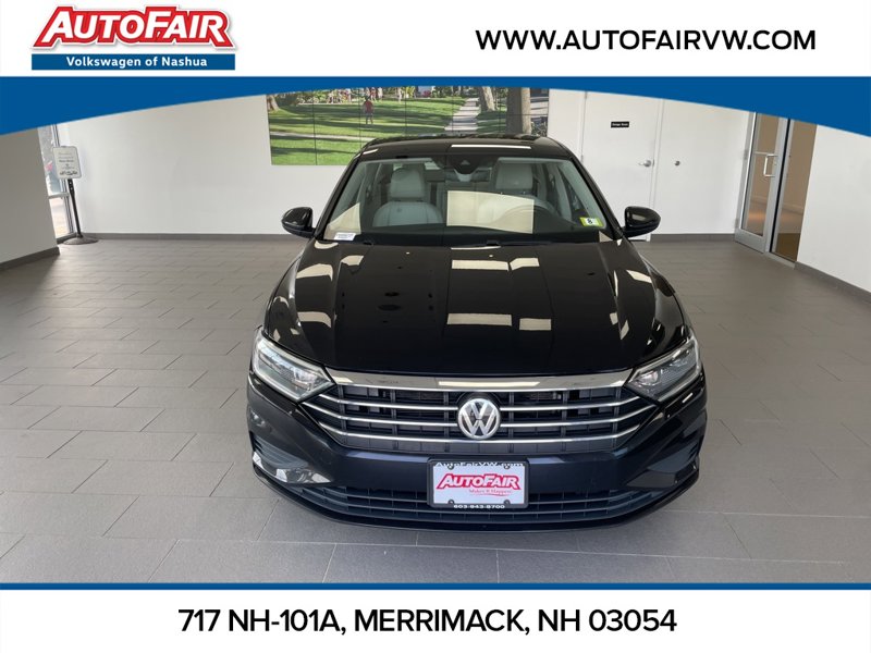 Used 2020 Volkswagen Jetta SEL image 1