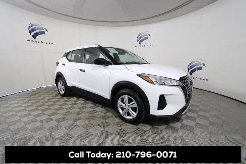 Certified 2024 Nissan Kicks S image 1