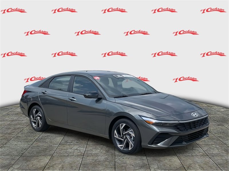 Certified 2025 Hyundai Elantra Sport image 1