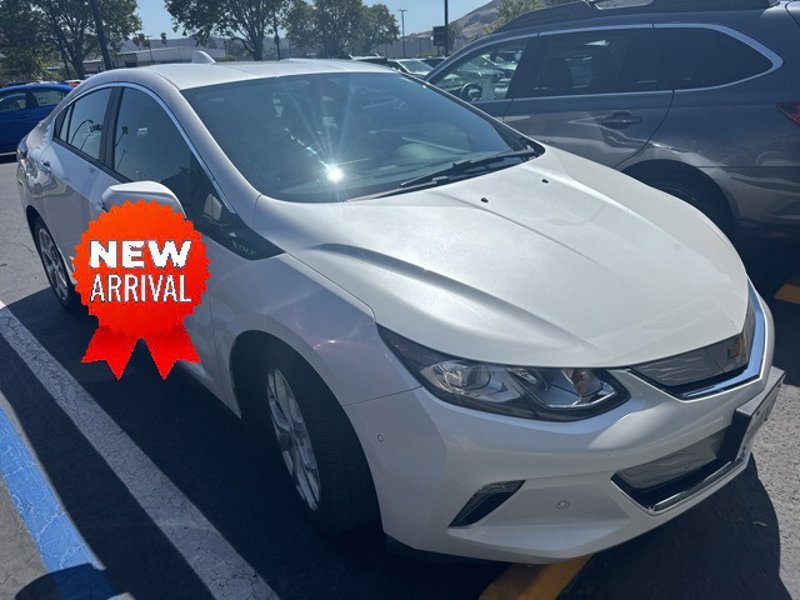 Used 2017 Chevrolet Volt Premier w/ Driver Confidence II Package image 1