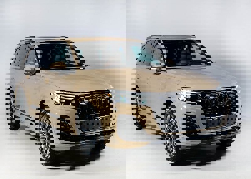 Certified 2025 Audi Q7 2.0T Premium Plus w/ Premium Plus Package image 1