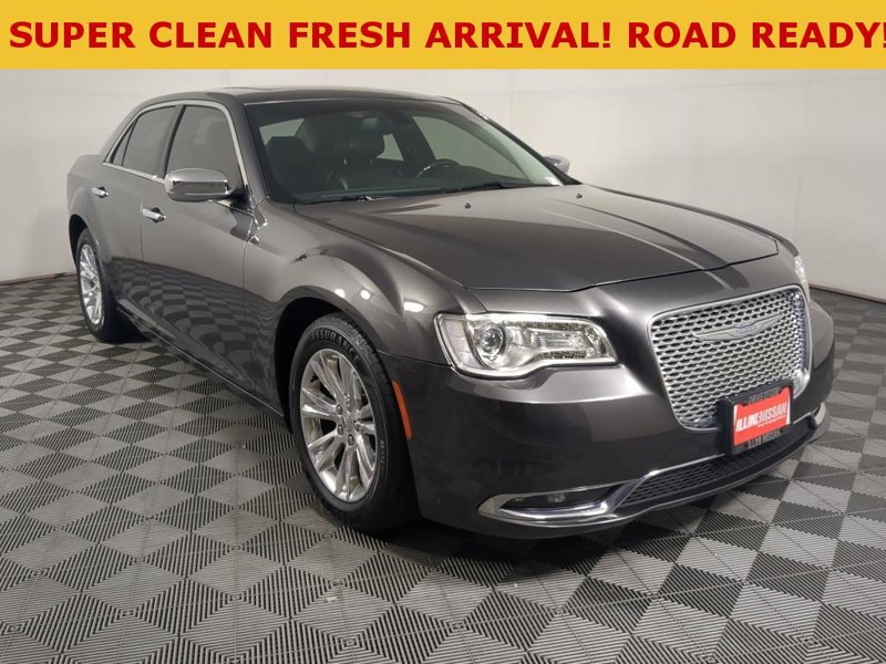 Used 2016 Chrysler 300 C image 1