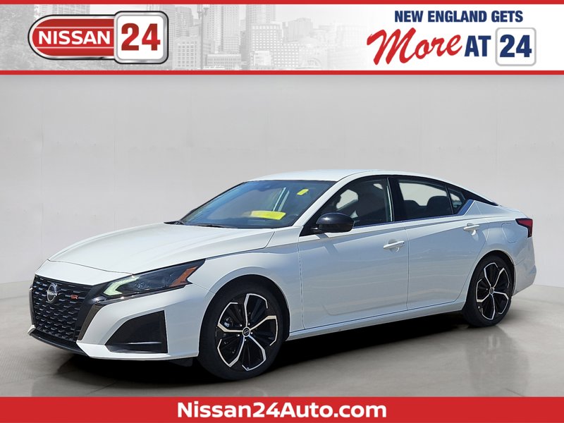 Certified 2023 Nissan Altima 2.5 SR image 1