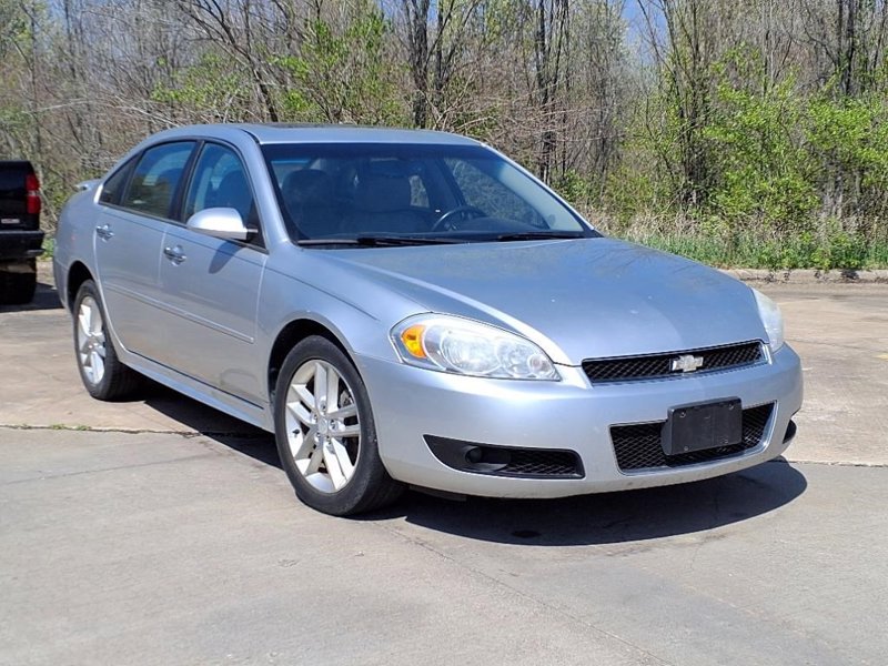 Used 2012 Chevrolet Impala LTZ image 1
