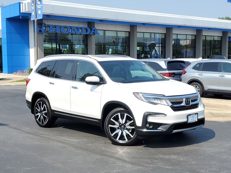 Certified 2022 Honda Pilot Touring image 1