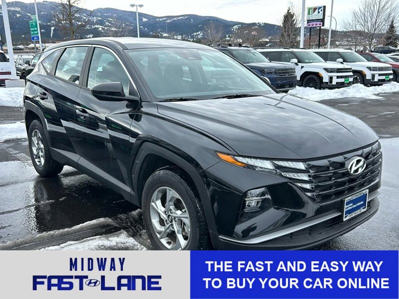 Certified 2024 Hyundai Tucson SE image 1