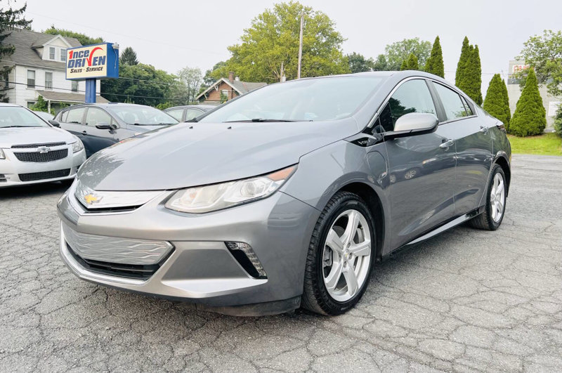 Used 2018 Chevrolet Volt LT w/ Comfort Package image 1