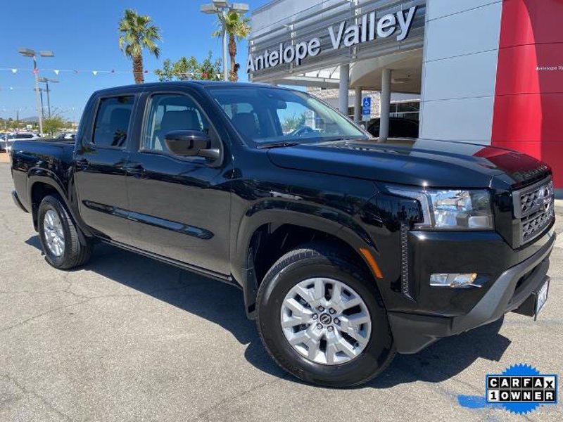 Certified 2022 Nissan Frontier SV image 1