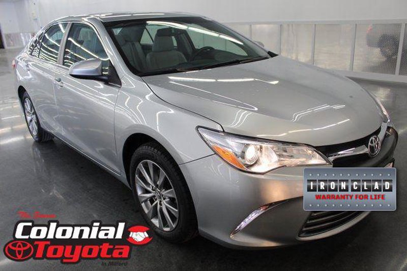 Used 2016 Toyota Camry XLE image 1