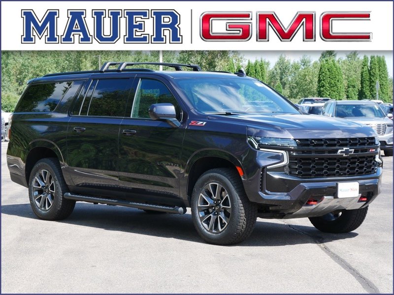 Certified 2024 Chevrolet Suburban Z71 image 1