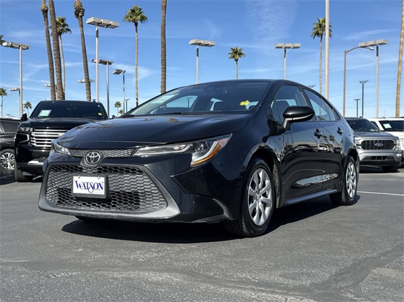 Used 2021 Toyota Corolla LE image 1
