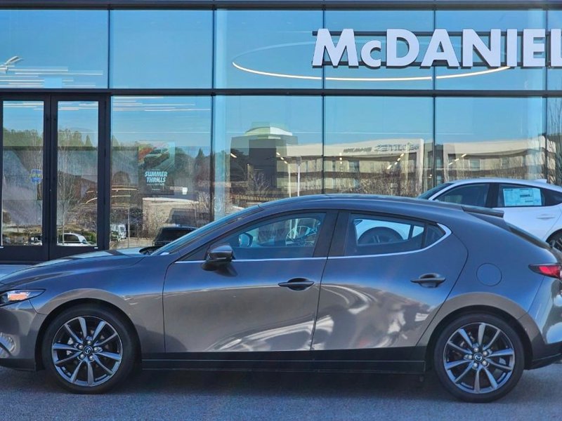 Used 2023 MAZDA MAZDA3 s image 1