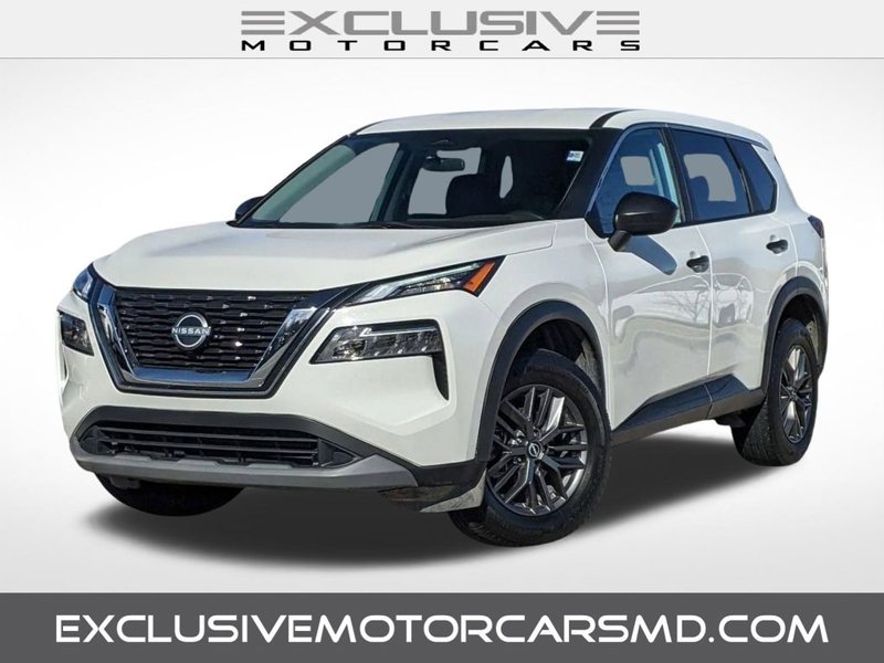 Used 2023 Nissan Rogue S image 1