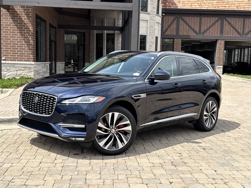 Certified 2022 Jaguar F-PACE S image 1
