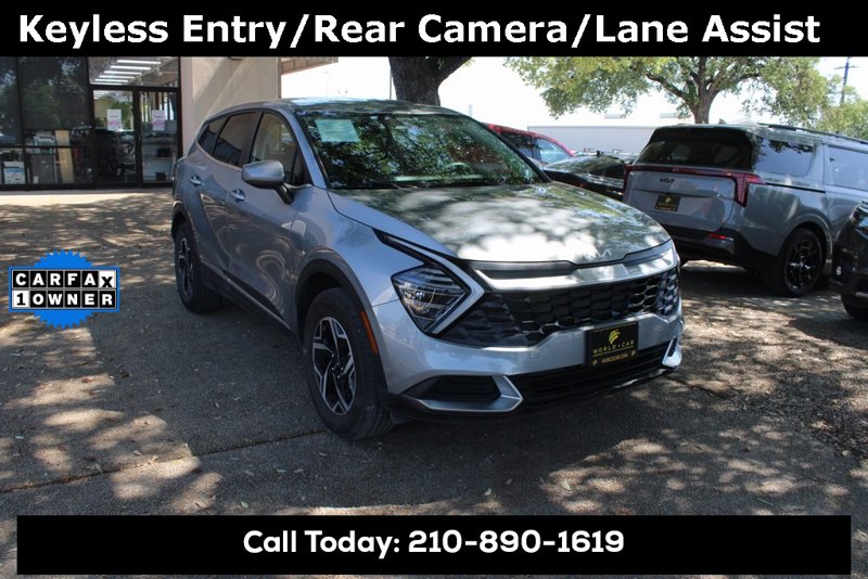 Certified 2024 Kia Sportage LX image 1